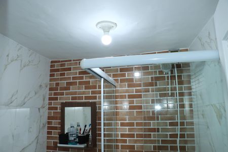 Casa para alugar com 2 quartos, 50m² em Jardim Júlia, Embu das Artes