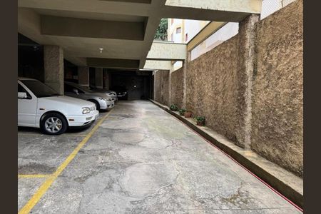 Apartamento à venda com 68m², 2 quartos e 1 vagaFoto 04