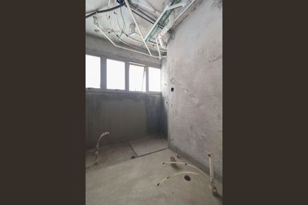 Apartamento à venda com 340m², 4 quartos e 4 vagasBanheiro 2 da Suíte 3