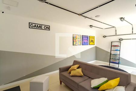 Apartamento à venda com 46m², 2 quartos e 1 vaga Apartamento à venda com 46m², 2 quartos e 1 vagaÁrea comumÁrea comum - Salão de jogos