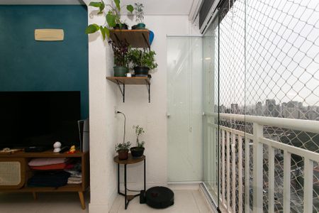 Apartamento à venda com 46m², 2 quartos e 1 vaga Apartamento à venda com 46m², 2 quartos e 1 vagaVaranda da Sala