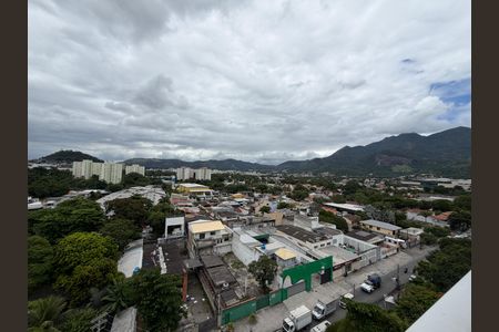 Sala - Varanda  de apartamento para alugar com 3 quartos, 70m² em Anil, Rio de Janeiro
