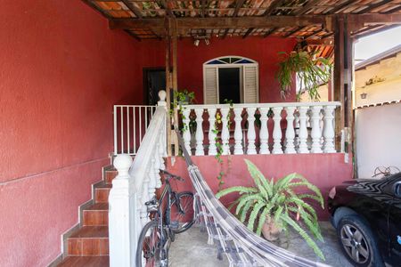 Casa para alugar com 110m², 3 quartos e 3 vagasFachada