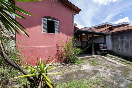 Casa para alugar com 110m², 3 quartos e 3 vagasFachada