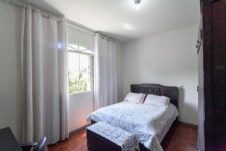 Casa para alugar com 110m², 3 quartos e 3 vagasSuíte 