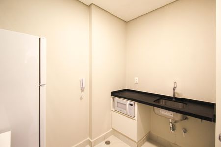 Studio para alugar com 27m², 1 quarto e sem vagaÁrea comum - Salão de festas