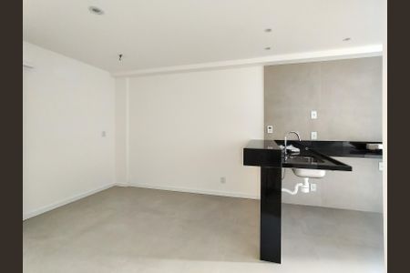 Sala de apartamento para alugar com 1 quarto, 40m² em Maracanã, Rio de Janeiro