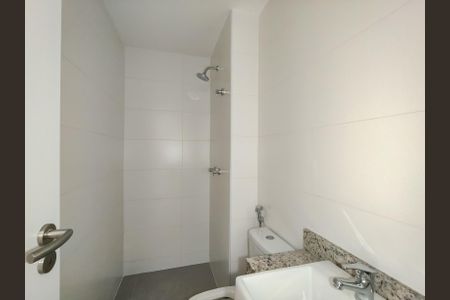 Apartamento para alugar com 40m², 1 quarto e sem vaga Apartamento para alugar com 40m², 1 quarto e sem vagaBanheiro da Suíte