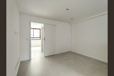 Sala de apartamento para alugar com 1 quarto, 40m² em Maracanã, Rio de Janeiro