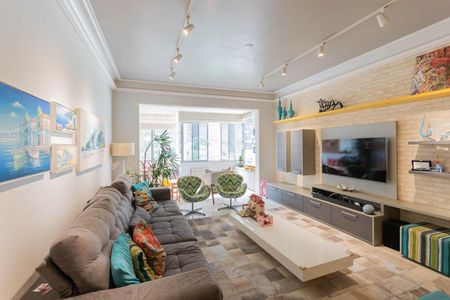 Apartamento à venda com 120m², 3 quartos e 1 vagaSala