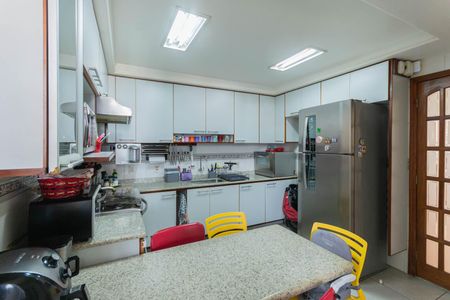 Apartamento à venda com 120m², 3 quartos e 1 vagaCozinha