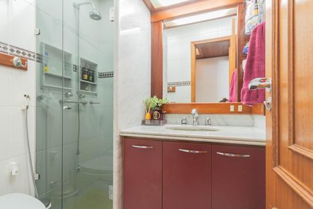 Apartamento à venda com 120m², 3 quartos e 1 vagaBanheiro