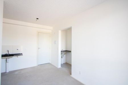 Sala de apartamento para alugar com 2 quartos, 38m² em Santa Maria, Santo André