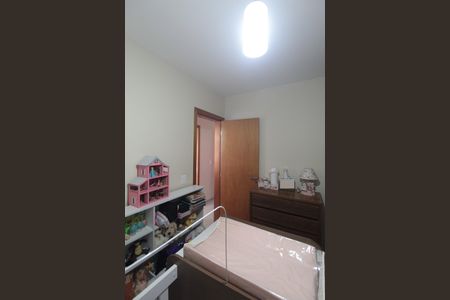 Apartamento à venda com 75m², 3 quartos e 1 vagaQuarto 2