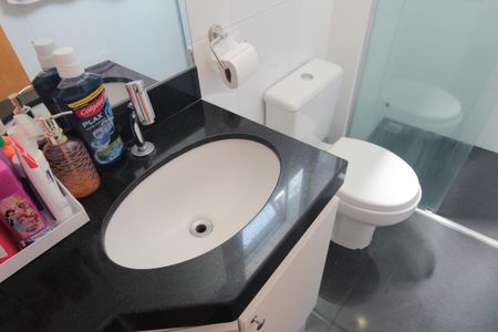 Apartamento à venda com 75m², 3 quartos e 1 vagaBanheiro da Suite