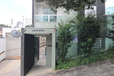 Apartamento à venda com 75m², 3 quartos e 1 vagaFachada