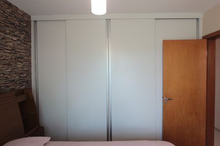 Apartamento à venda com 75m², 3 quartos e 1 vagaSuite