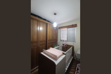 Apartamento à venda com 75m², 3 quartos e 1 vagaQuarto 2