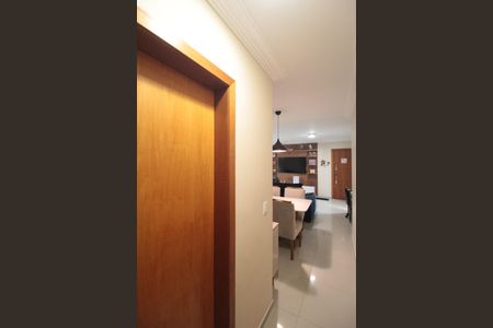 Apartamento à venda com 75m², 3 quartos e 1 vagaCorredor