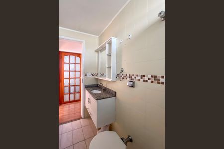 Apartamento para alugar com 60m², 2 quartos e 1 vaga Apartamento para alugar com 60m², 2 quartos e 1 vagaBanheiro