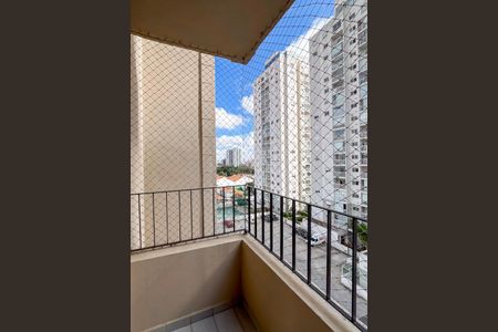 Sacada de apartamento para alugar com 2 quartos, 60m² em Sacoma, São Paulo