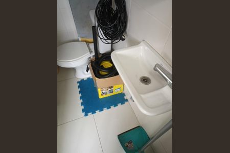 Apartamento à venda com 184m², 3 quartos e 3 vagasBANHEIRO