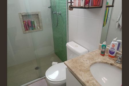 Apartamento à venda com 184m², 3 quartos e 3 vagasBANHEIRO