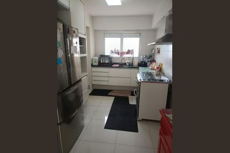 Apartamento à venda com 184m², 3 quartos e 3 vagasCOZINHA