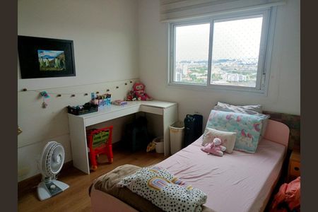 Apartamento à venda com 184m², 3 quartos e 3 vagasQUARTO