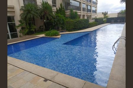 Apartamento à venda com 184m², 3 quartos e 3 vagasPISCINA