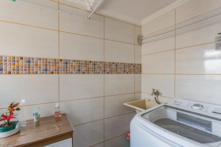 Apartamento à venda com 62m², 3 quartos e 1 vaga Apartamento à venda com 62m², 3 quartos e 1 vagaÁrea de Serviço