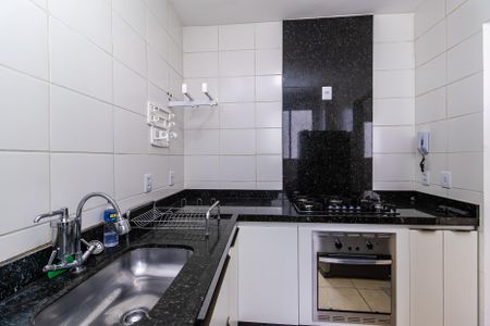 Apartamento para alugar com 48m², 2 quartos e 1 vagaCozinha e Área de Serviço