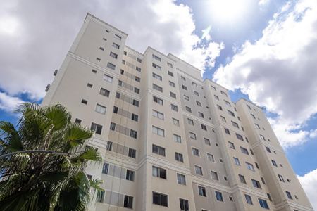Apartamento para alugar com 48m², 2 quartos e 1 vagaFachada