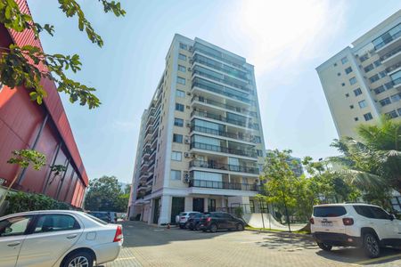 Apartamento à venda com 69m², 2 quartos e 1 vagaFachada