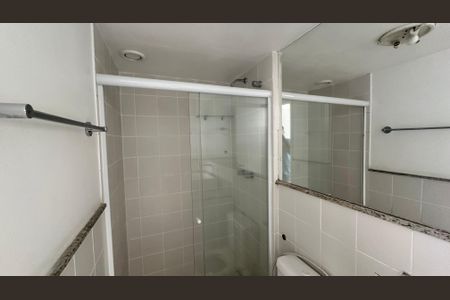 Apartamento à venda com 69m², 2 quartos e 1 vagaBanheiro do Quarto 2