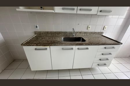 Apartamento à venda com 69m², 2 quartos e 1 vagaCozinha