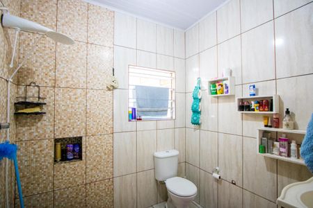 Casa à venda com 240m², 3 quartos e 3 vagas Casa à venda com 240m², 3 quartos e 3 vagasBanheiro social