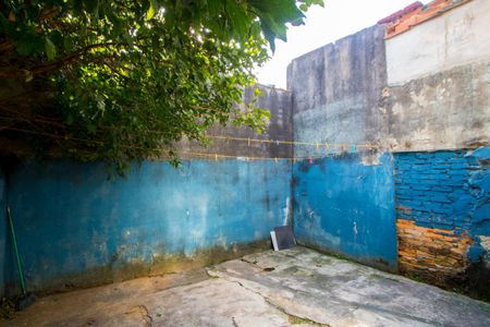 Casa à venda com 240m², 3 quartos e 3 vagas Casa à venda com 240m², 3 quartos e 3 vagasQuintal