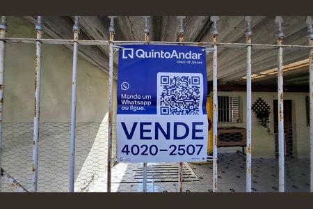 Casa à venda com 240m², 3 quartos e 3 vagas Casa à venda com 240m², 3 quartos e 3 vagasPlaquinha
