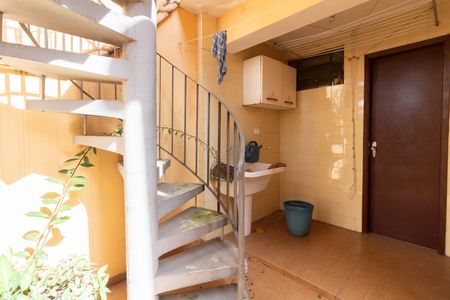 Casa à venda com 152m², 3 quartos e 2 vagas Casa à venda com 152m², 3 quartos e 2 vagasÁrea de Serviço