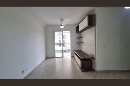 Apartamento à venda com 70m², 3 quartos e 1 vagaSala