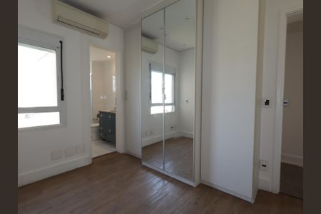 Apartamento para alugar com 280m², 3 quartos e 5 vagasSuíte 2