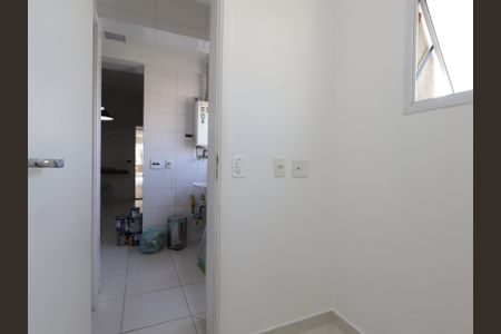 Apartamento para alugar com 280m², 3 quartos e 5 vagasQuarto de Serviço