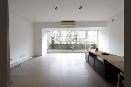 Apartamento para alugar com 280m², 3 quartos e 5 vagasSala