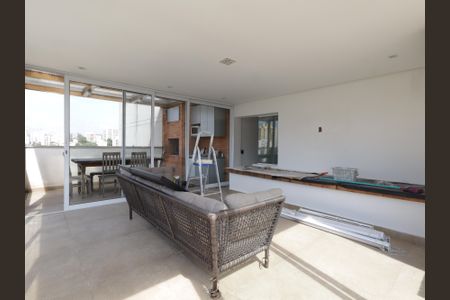 Apartamento para alugar com 280m², 3 quartos e 5 vagasSala