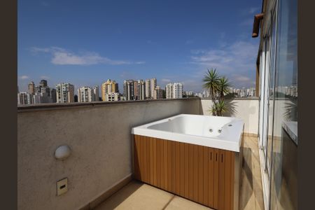 Apartamento para alugar com 280m², 3 quartos e 5 vagasJacuzzi