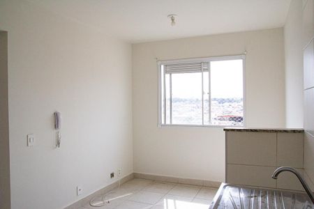 Apartamento para alugar com 39m², 2 quartos e sem vagaSala/Cozinha
