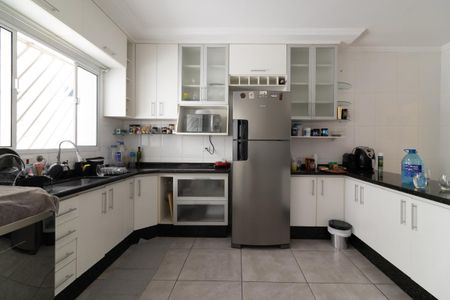 Casa à venda com 131m², 3 quartos e 2 vagas