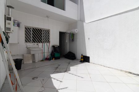 Casa à venda com 131m², 3 quartos e 2 vagas