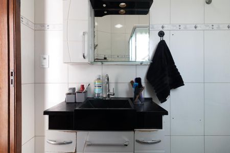 Casa à venda com 131m², 3 quartos e 2 vagas